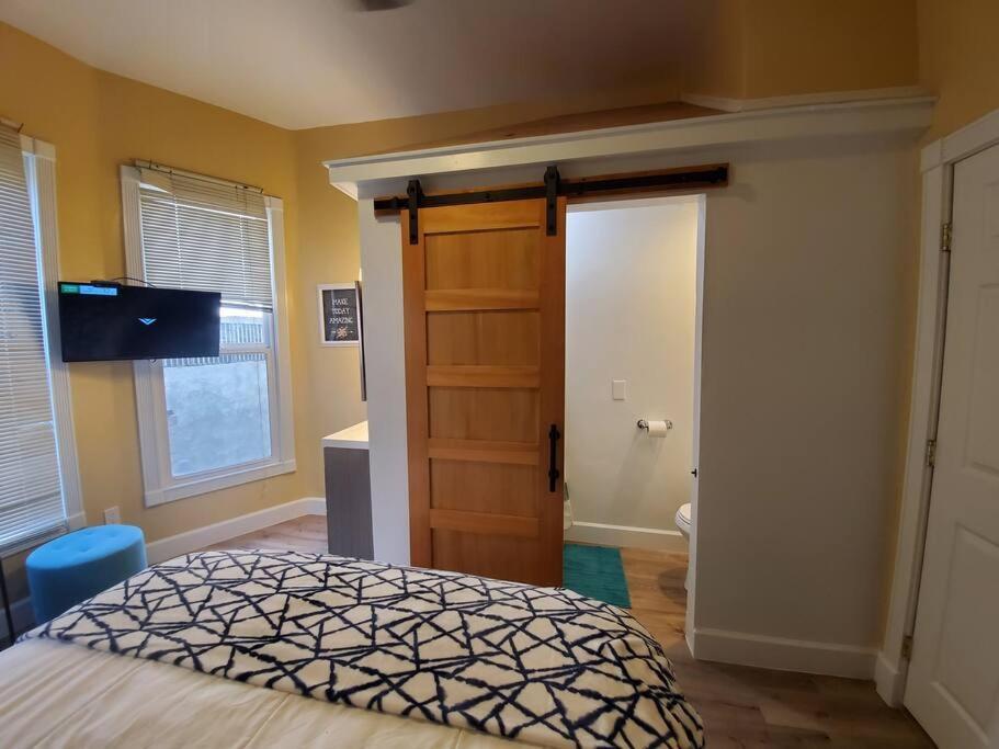 Centrally Located Studio And Cozy Place Perfect For Travelers And Couples! Located In San Diego Downtown! Perfect For Your Quick Getaway! Leilighet Eksteriør bilde